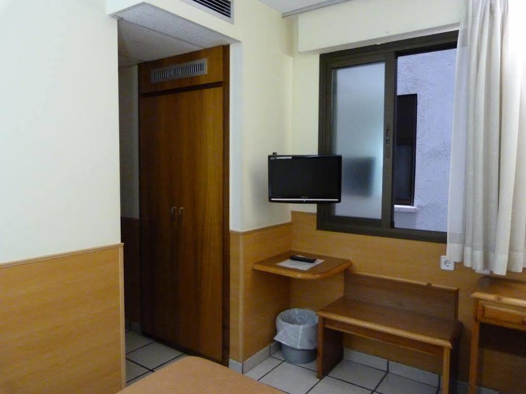 Hotel Pitiusa อันดอร์รา ลา เวลลา ภายนอก รูปภาพ