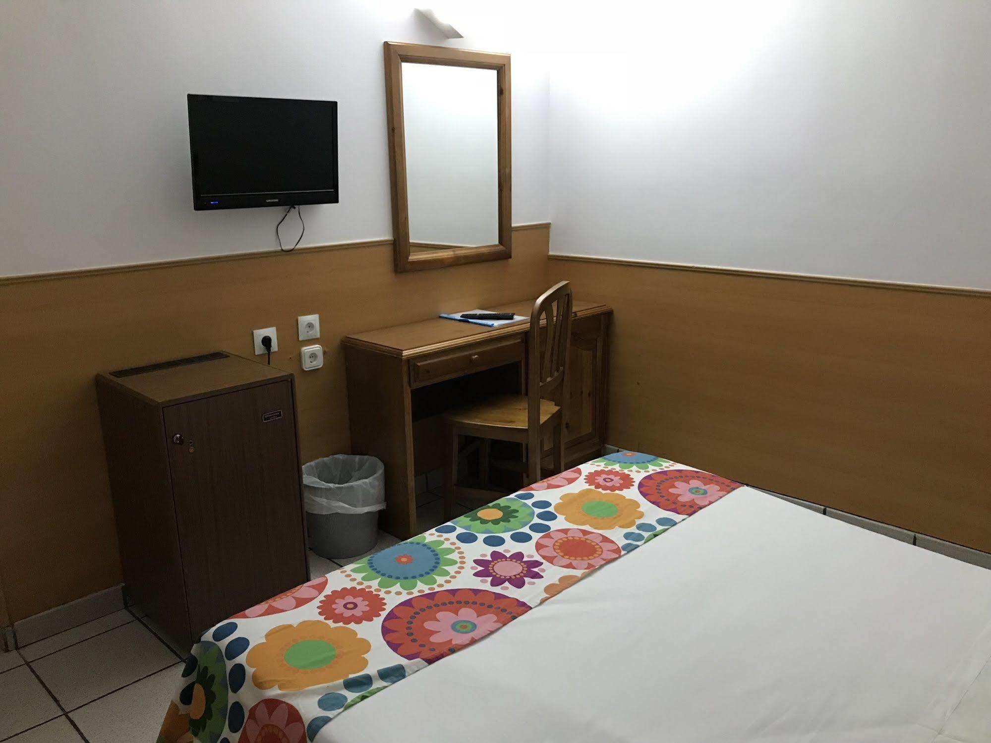 Hotel Pitiusa อันดอร์รา ลา เวลลา ภายนอก รูปภาพ